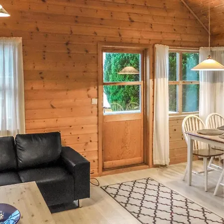 Amazing In Vallavik With House Sea View *