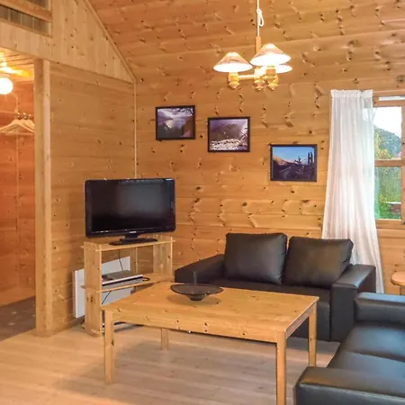 In Vallavik With 3 Bedrooms&wifi Vakantiehuis Vangsbygd