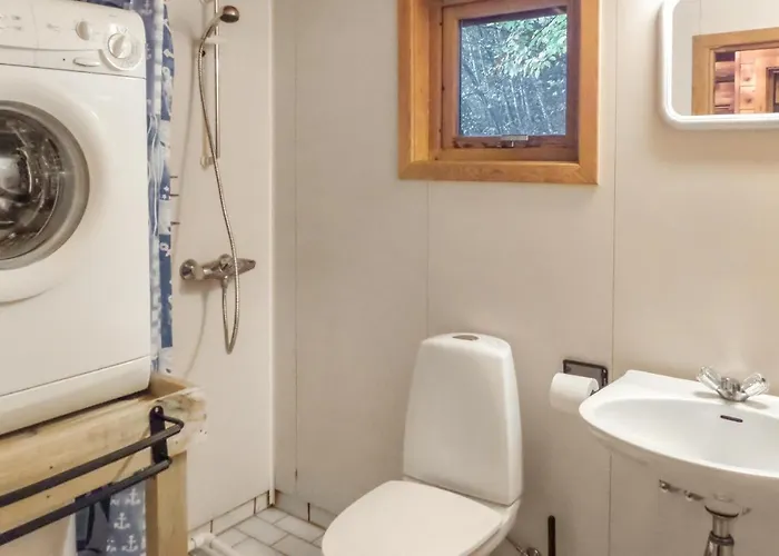 Hébergement de vacances 3 Bedroom Pet Friendly In Vallavik *